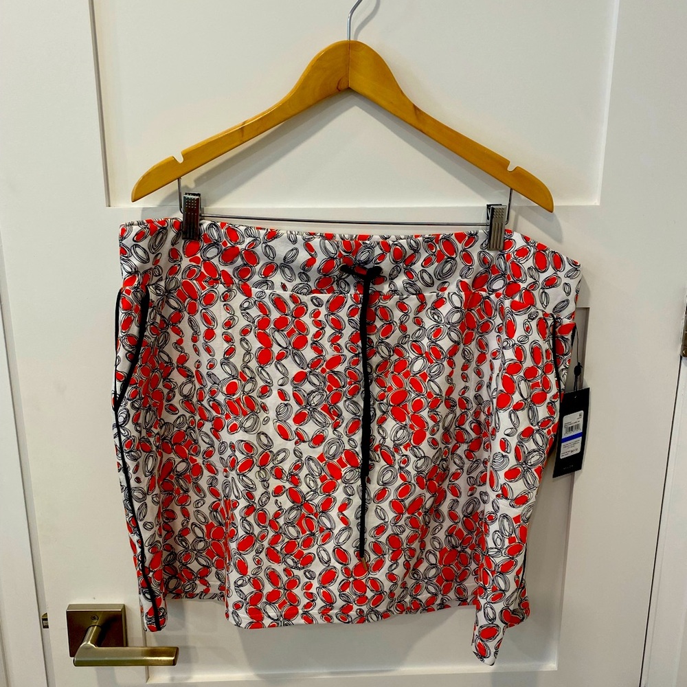 Skort Jones New York White, Orange and Black with Black Piping w Pockets BNWT